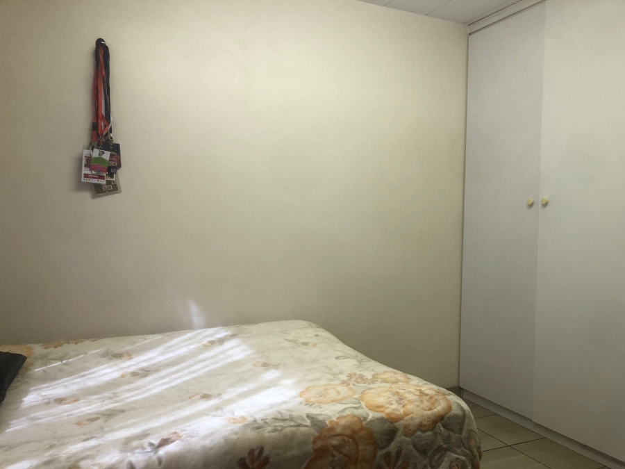 1 Bedroom Property for Sale in Kannoniers Park North West